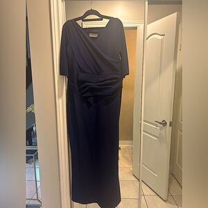 Chiara Boni ( La petite robe) size 54 European ( size 14 US) made in Italy.